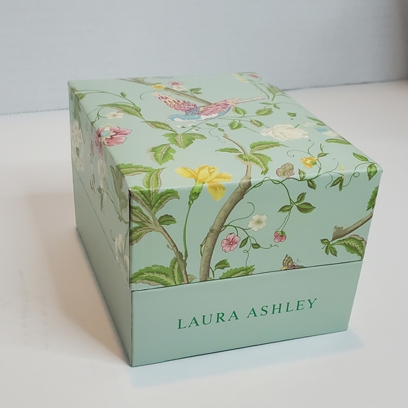 Laura Ashley Silver Watch with Floral and Bird Design NWT - Picture 4 of 4